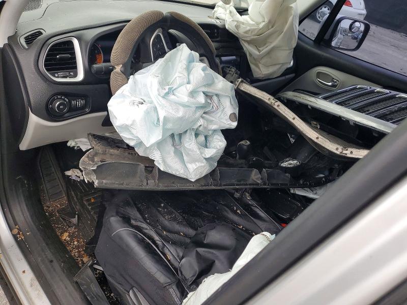 Продажа на аукционе авто 2018 Jeep Renegade, vin: ZACCJABB0JPH07657, номер лота: 46078646