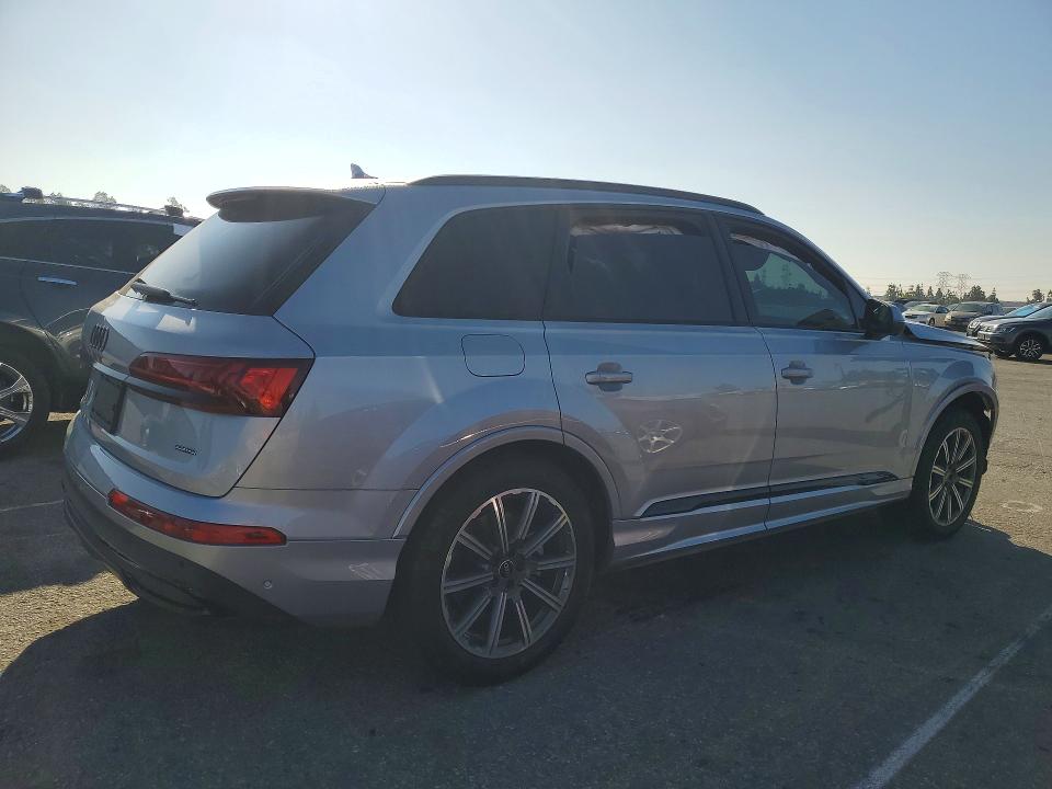 Продаж на аукціоні авто 2022 Audi Q7, vin: WA1LJBF78ND003457, номер лоту: 45565076
