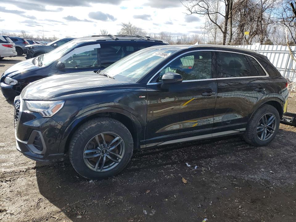 42078996 :رقم المزاد ، WA1EECF38L1033914 vin ، 2020 Audi Q3 مزاد بيع
