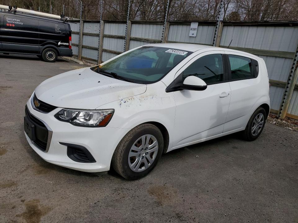 Продаж на аукціоні авто 2018 Chevrolet Sonic, vin: 1G1JG6SH6J4130423, номер лоту: 46335806