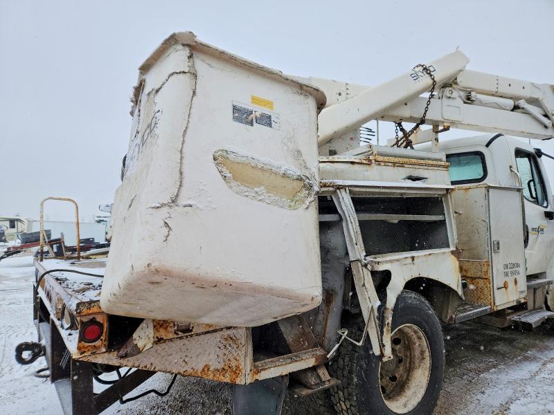 78674385 :رقم المزاد ، 1FVACXDC46HV96303 vin ، 2006 Freightliner M2 مزاد بيع