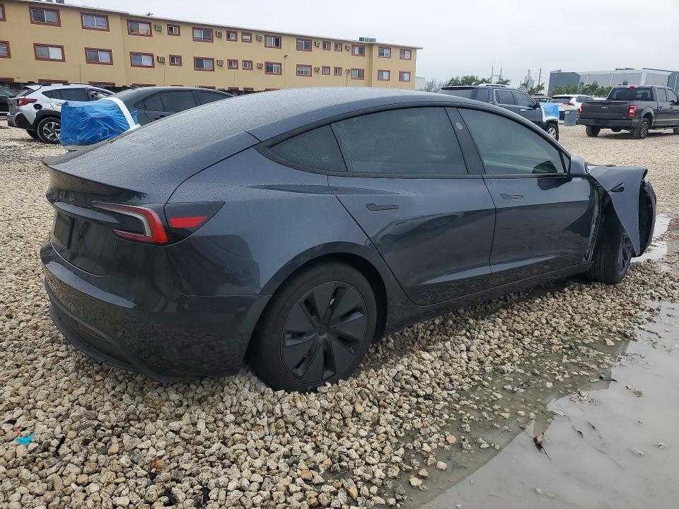 46564216 :رقم المزاد ، 5YJ3E1EA6SF029805 vin ، 2025 Tesla Model 3 مزاد بيع