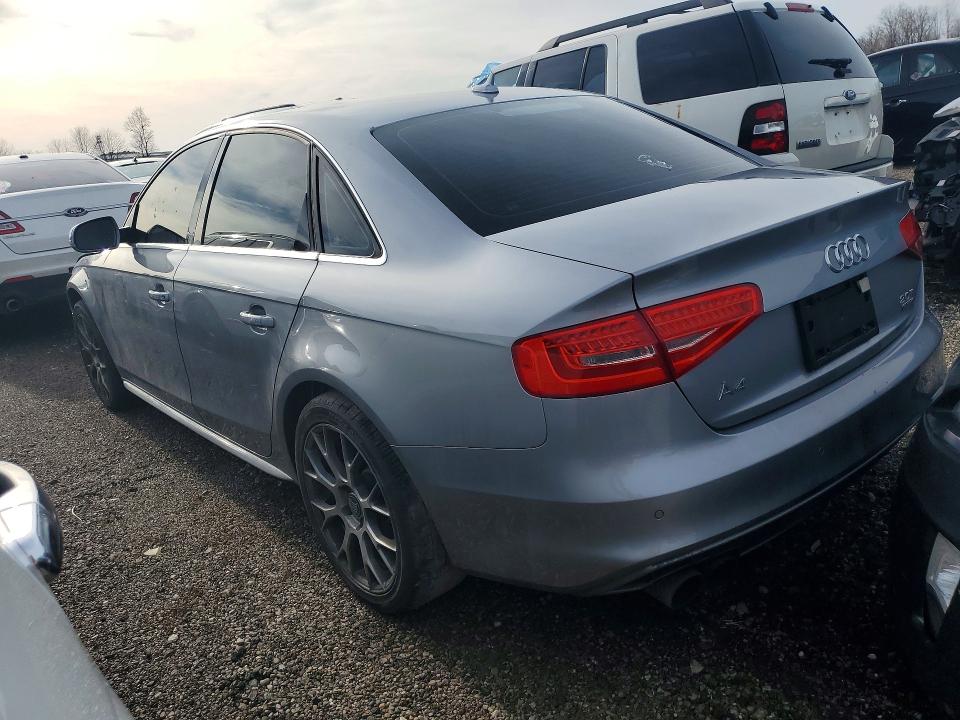 79114605 :رقم المزاد ، WAUFFAFL3FN020557 vin ، 2015 Audi A4 مزاد بيع