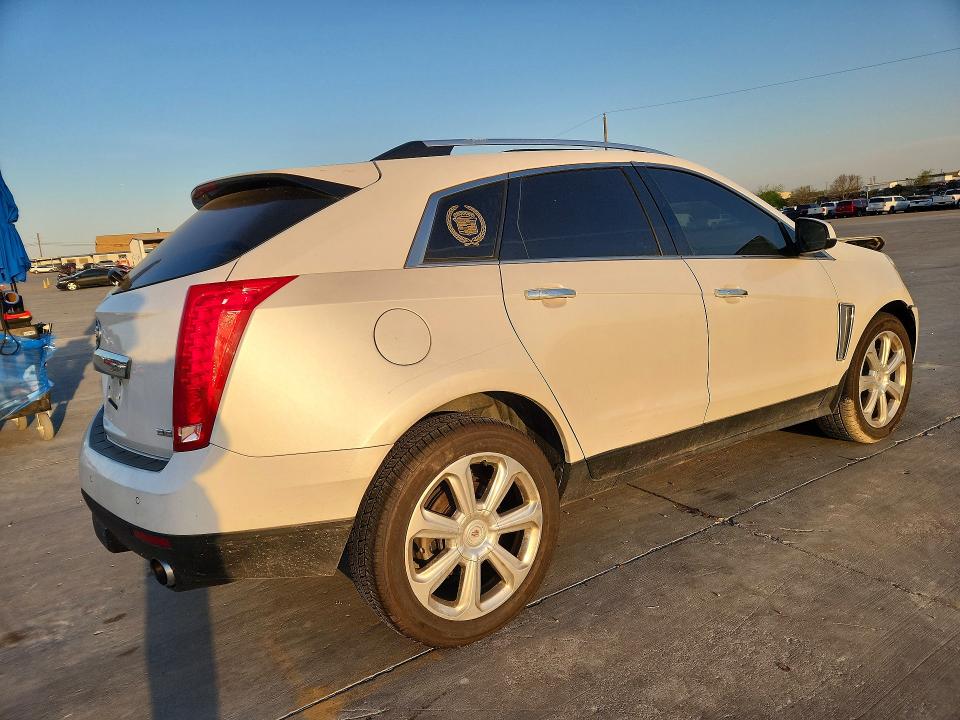 2014 Cadillac Srx მანქანა იყიდება აუქციონზე, vin: 3GYFNGE34ES645767, აუქციონის ნომერი: 46875346