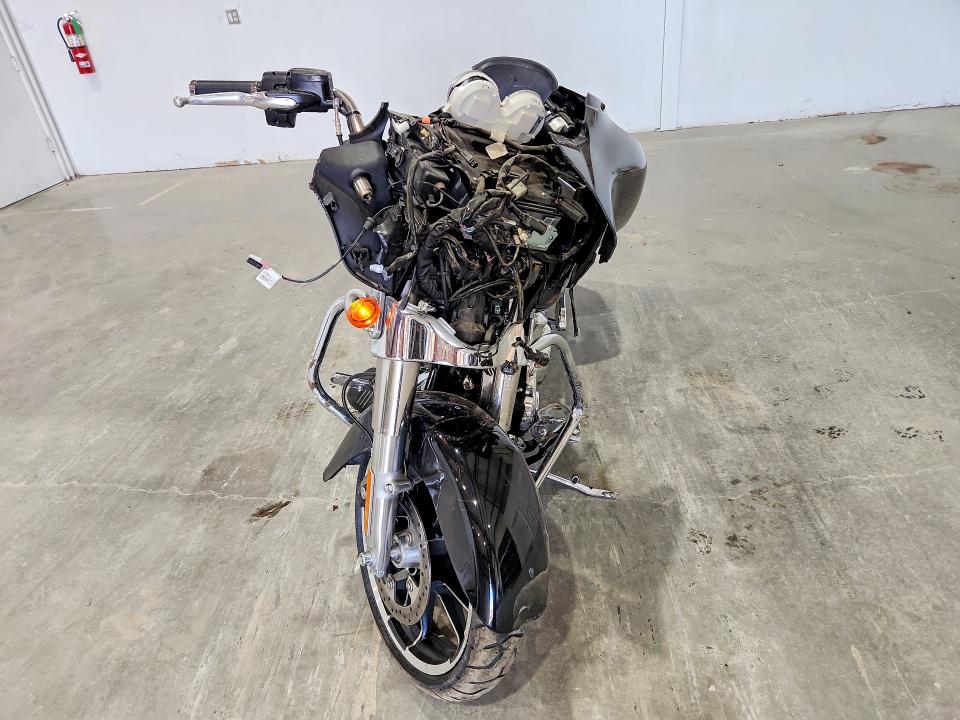 46911716 :رقم المزاد ، 1HD1KBC19LB668398 vin ، 2020 Harley Davidson Flhx مزاد بيع