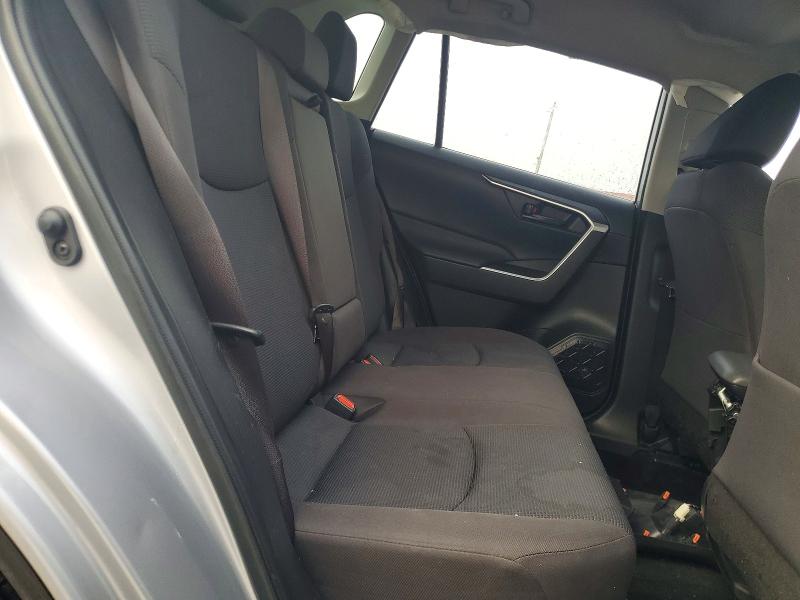 Продаж на аукціоні авто 2019 Toyota Rav4, vin: JTMH1RFV8KD006762, номер лоту: 79601705