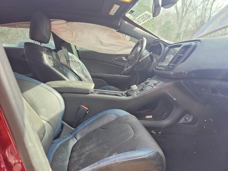 46365216 :رقم المزاد ، 1C3CCCBG5FN731409 vin ، 2015 Chrysler 200 مزاد بيع