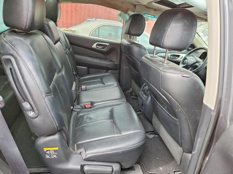 46408976 :رقم المزاد ، 5N1DR2MM6HC667399 vin ، 2017 Nissan Pathfinder مزاد بيع