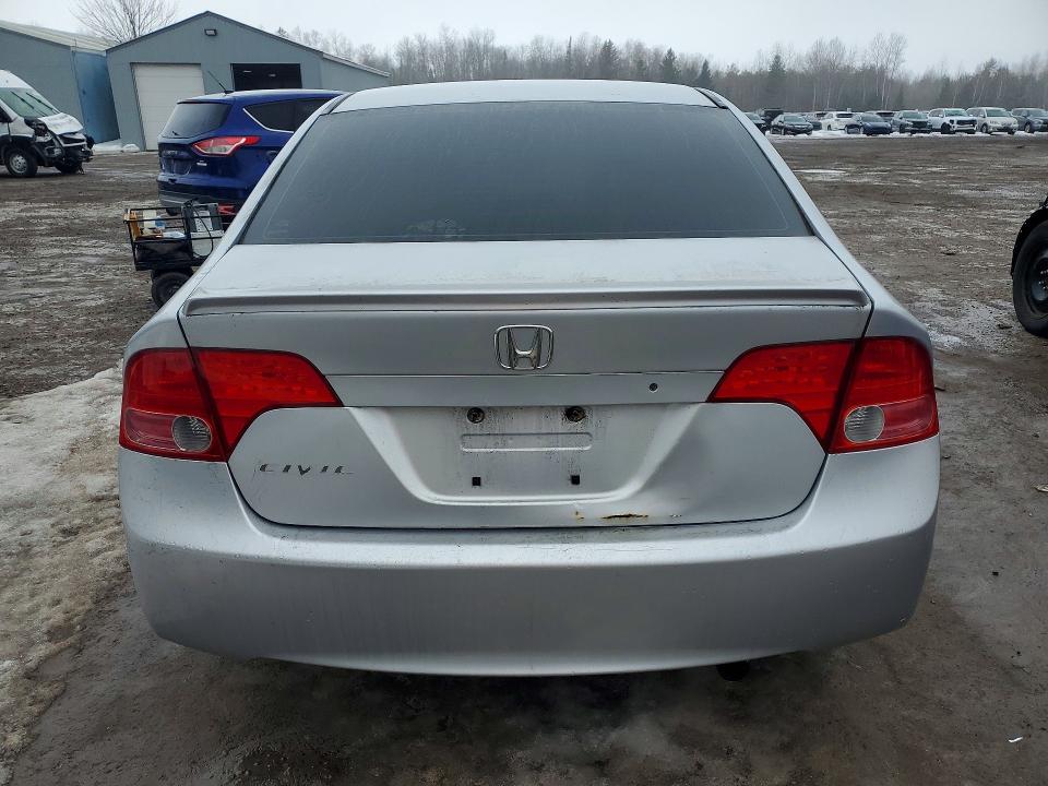 76706975 :رقم المزاد ، 2HGFA16248H015213 vin ، 2008 Honda Civic مزاد بيع