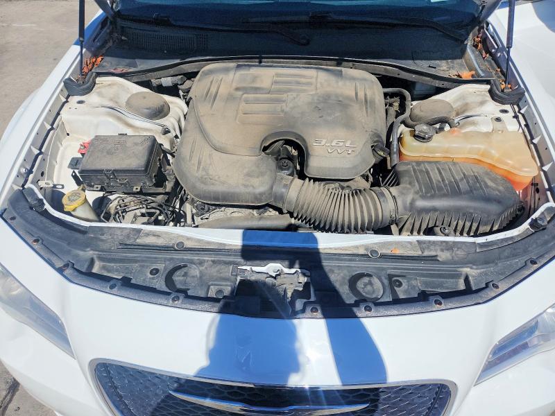 Продажа на аукционе авто 2016 Chrysler 300, vin: 2C3CCARG3GH270506, номер лота: 46934266