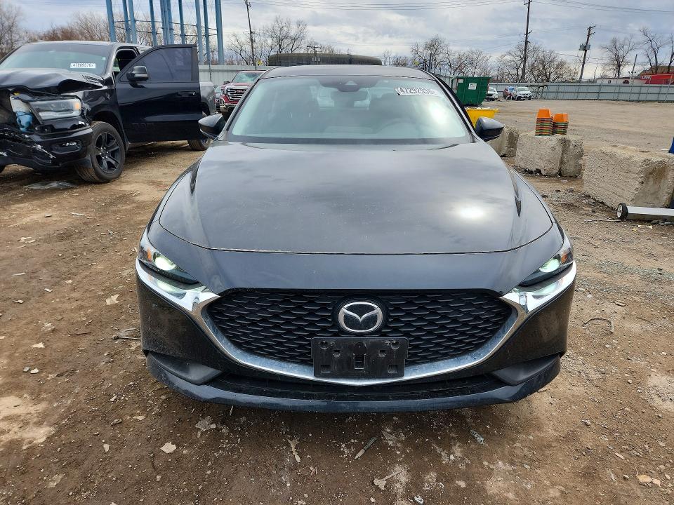 2021 Mazda 3 მანქანა იყიდება აუქციონზე, vin: JM1BPAA7XM1333232, აუქციონის ნომერი: 47292936