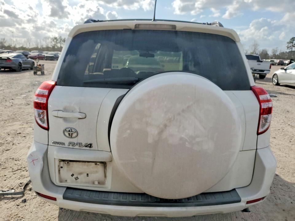 41784026 :رقم المزاد ، 2T3ZF4DV0AW017767 vin ، 2010 Toyota Rav4 مزاد بيع
