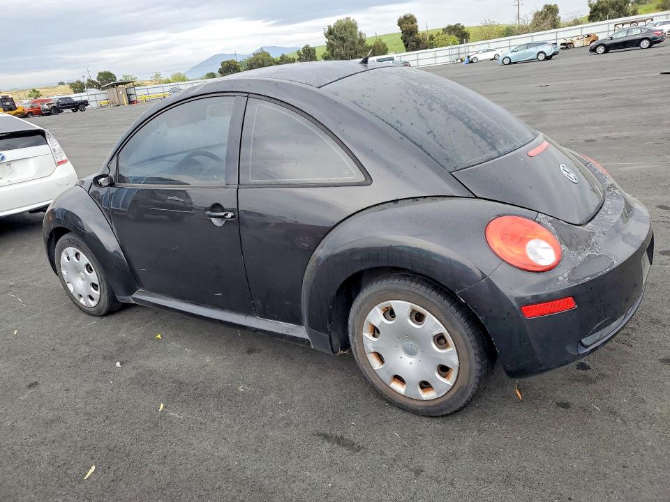 Продажа на аукционе авто 2010 Volkswagen New Beetle, vin: 3VWPG3AG3AM018186, номер лота: 48013466