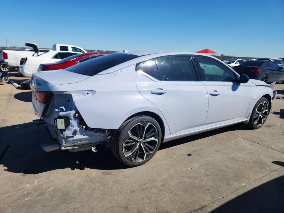 Auction sale of the 2024 Nissan Altima, vin: 1N4BL4CV5RN311878, lot number: 42070736