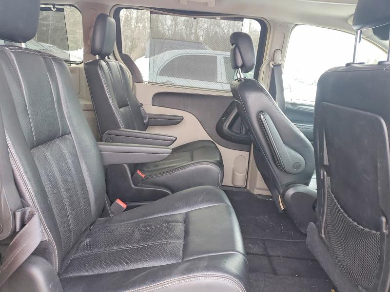 77288655 :رقم المزاد ، 2C4RDGDGXFR666843 vin ، 2015 Dodge Grand Caravan مزاد بيع