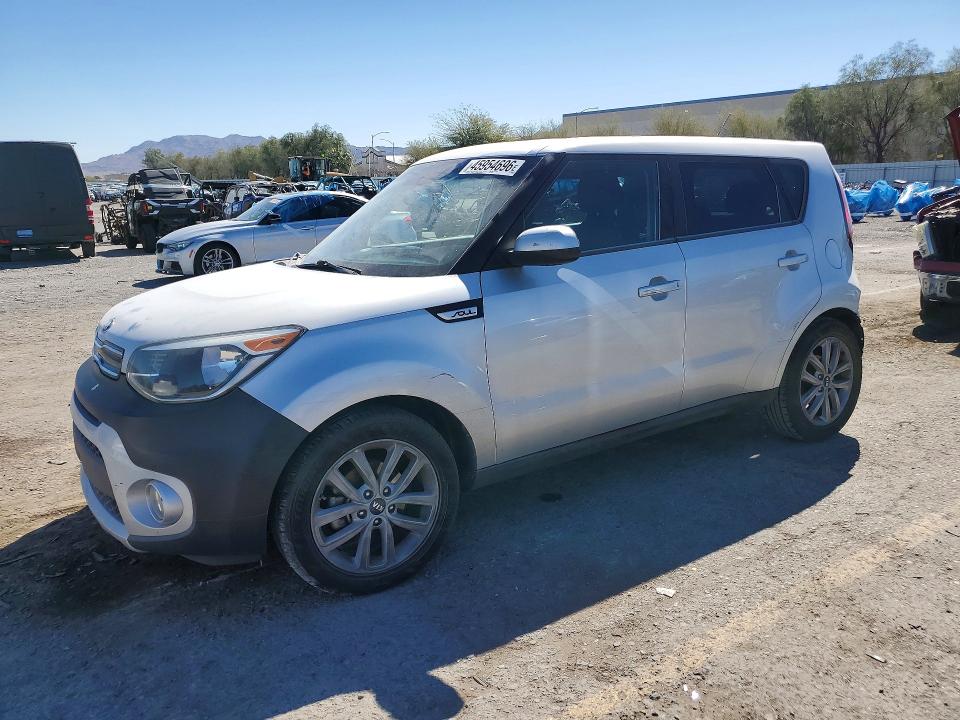 45954696 :رقم المزاد ، KNDJP3A52J7598001 vin ، 2018 Kia Soul مزاد بيع