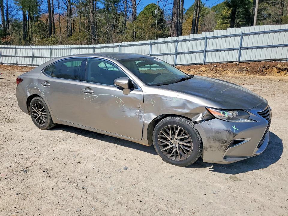 46461286 :رقم المزاد ، 58ABK1GG6GU017940 vin ، 2016 Lexus Es 350 مزاد بيع