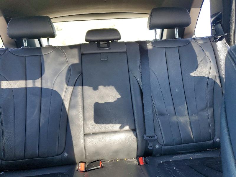 46244976 :رقم المزاد ، 5UXKR2C57J0X08859 vin ، 2018 Bmw X5 مزاد بيع