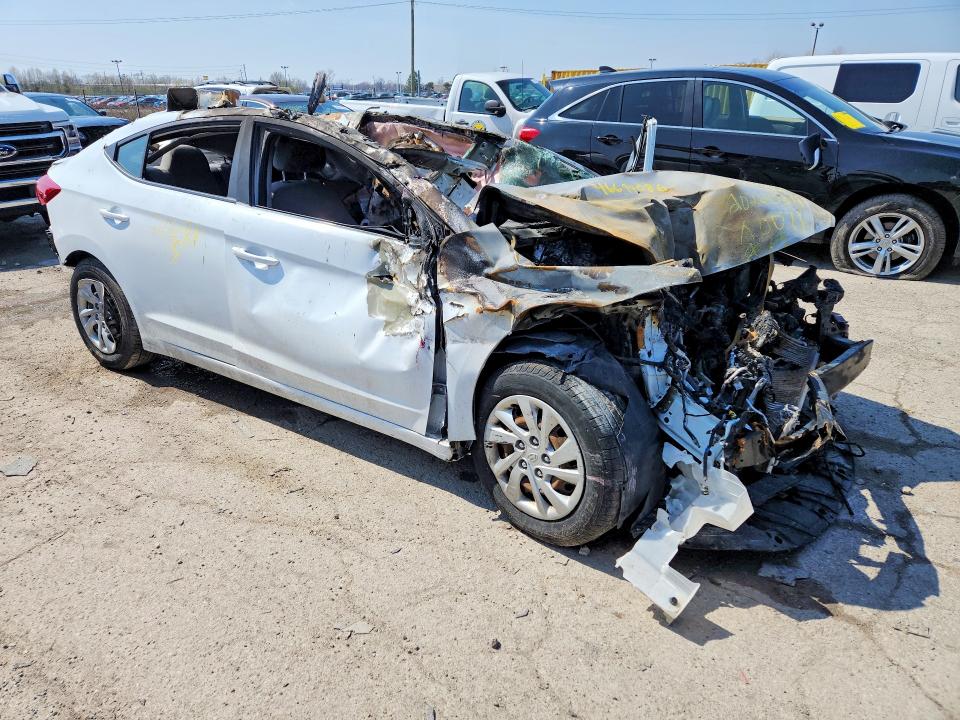 2017 Hyundai Elantra მანქანა იყიდება აუქციონზე, vin: 5NPD74LF5HH206966, აუქციონის ნომერი: 46694086