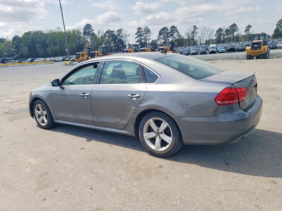 2013 Volkswagen Passat მანქანა იყიდება აუქციონზე, vin: 1VWBN7A37DC028973, აუქციონის ნომერი: 47630286