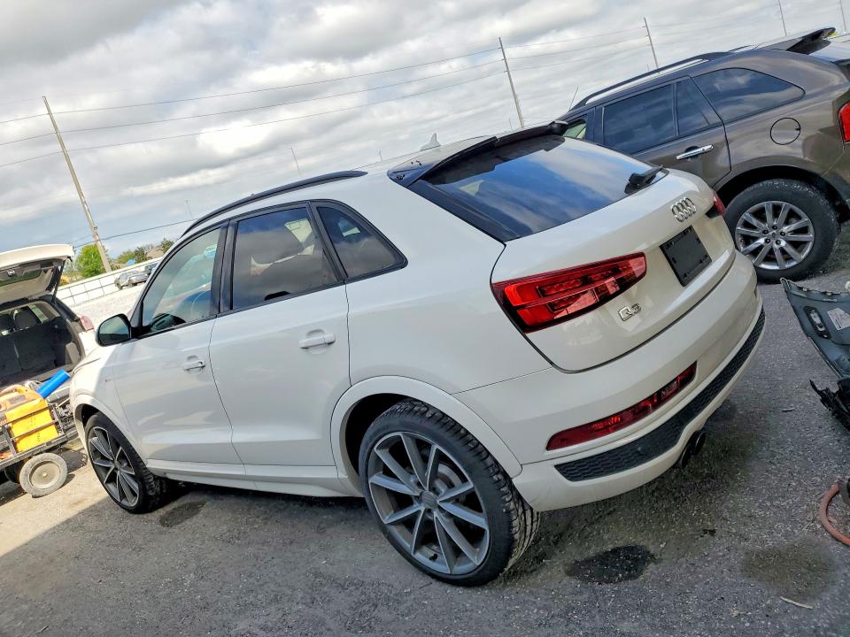 2018 Audi Q3 მანქანა იყიდება აუქციონზე, vin: WA1HCCFS4JR030016, აუქციონის ნომერი: 47272696