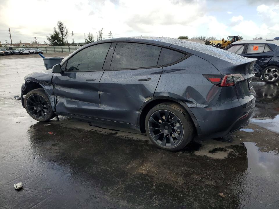 2023 Tesla Model Y მანქანა იყიდება აუქციონზე, vin: 7SAYGDEE0PA099215, აუქციონის ნომერი: 47935206