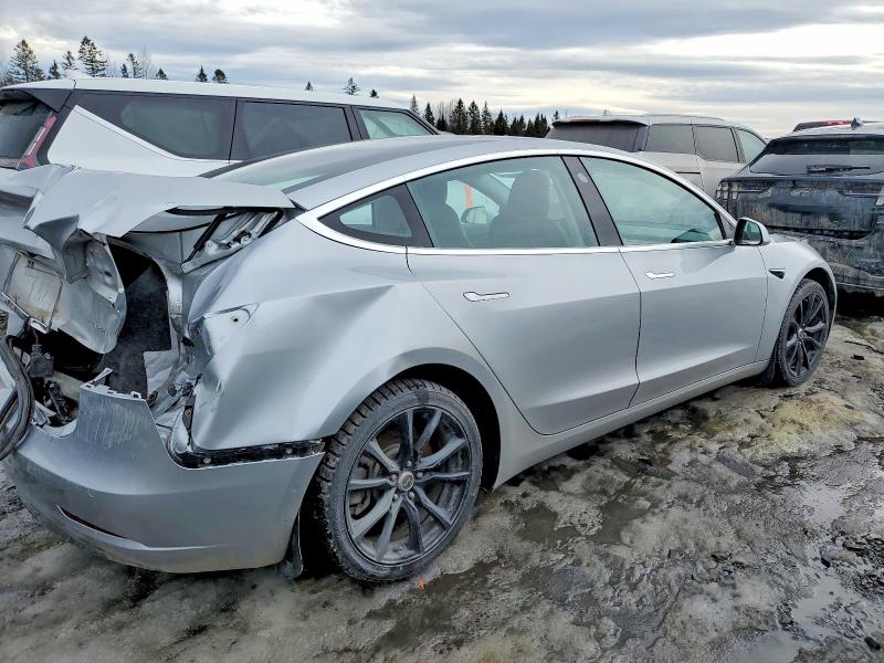 41757316 :رقم المزاد ، 5YJ3E1EB8JF106973 vin ، 2018 Tesla Model 3 مزاد بيع