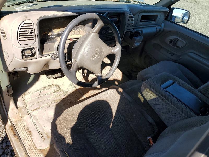 47384776 :رقم المزاد ، 1GTGK29J9YF431154 vin ، 2000 Gmc Sierra مزاد بيع