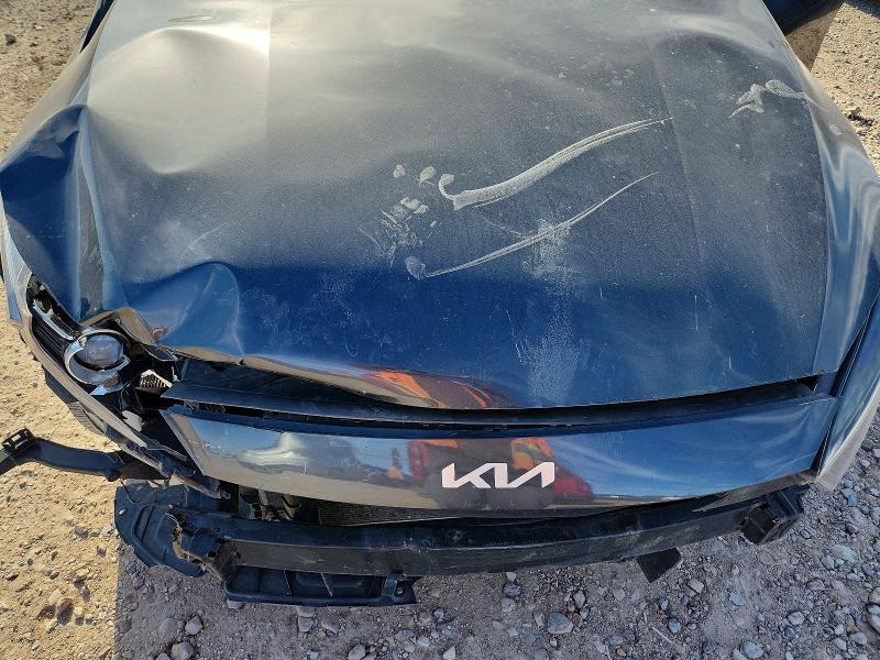 46384846 :رقم المزاد ، 3KPF24ADXNE437127 vin ، 2022 Kia Forte مزاد بيع