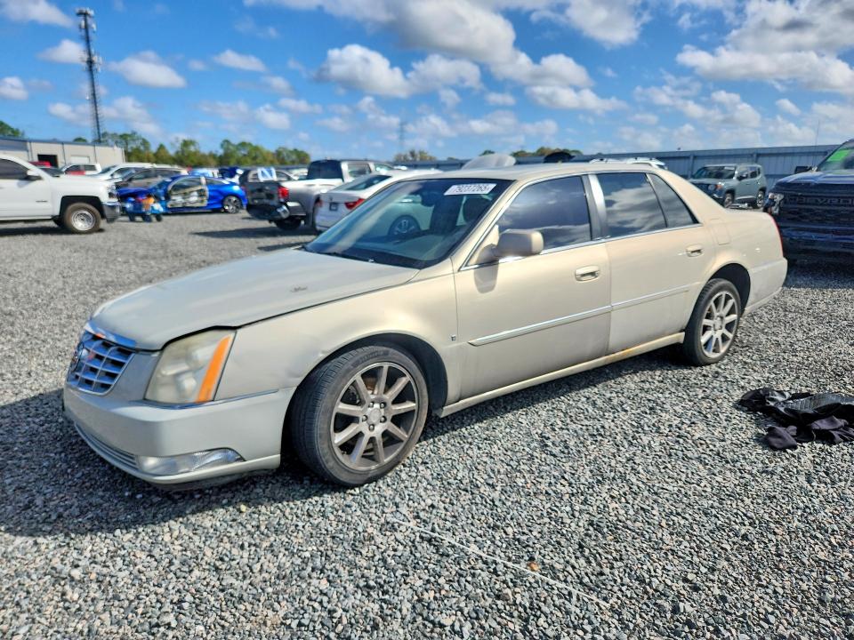 Auction sale of the 2007 Cadillac Dts, vin: 1G6KD57Y57U217989, lot number: 53803526