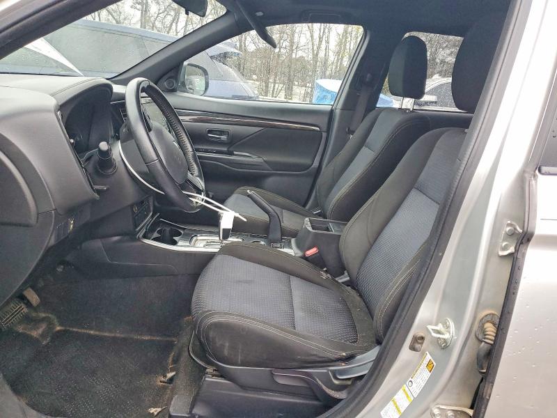 Aukcja sprzedaży 2018 Mitsubishi Outlander, vin: JA4AD3A3XJZ019925, numer aukcji: 46122146