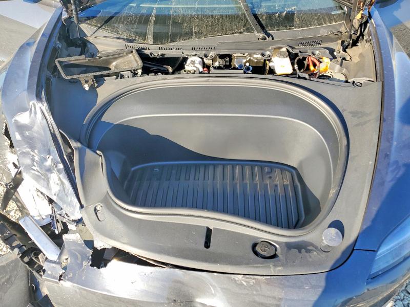 2025 Tesla Model 3 მანქანა იყიდება აუქციონზე, vin: 5YJ3E1EA5SF999919, აუქციონის ნომერი: 46753906