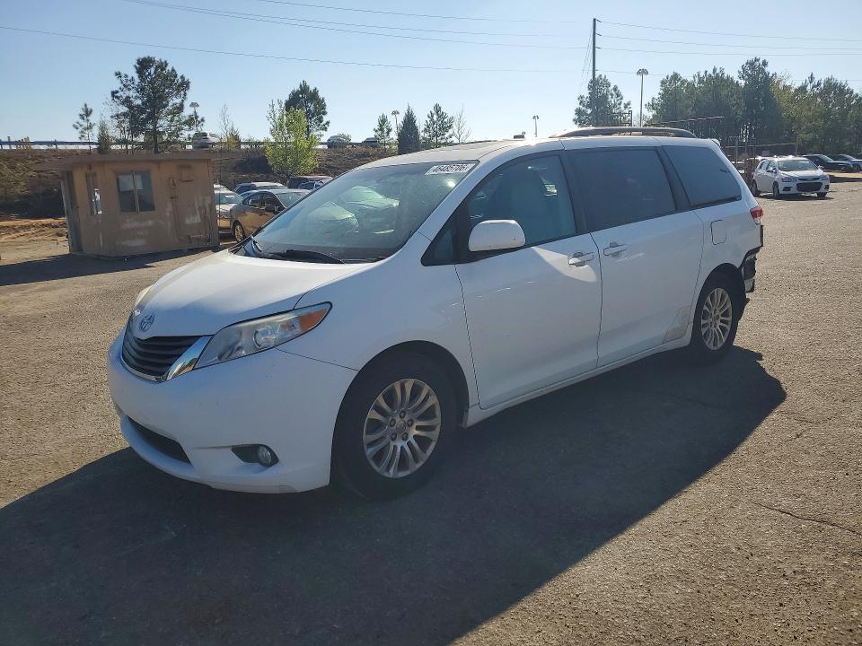 Aukcja sprzedaży 2014 Toyota Sienna, vin: 5TDYK3DC4ES450354, numer aukcji: 46485706