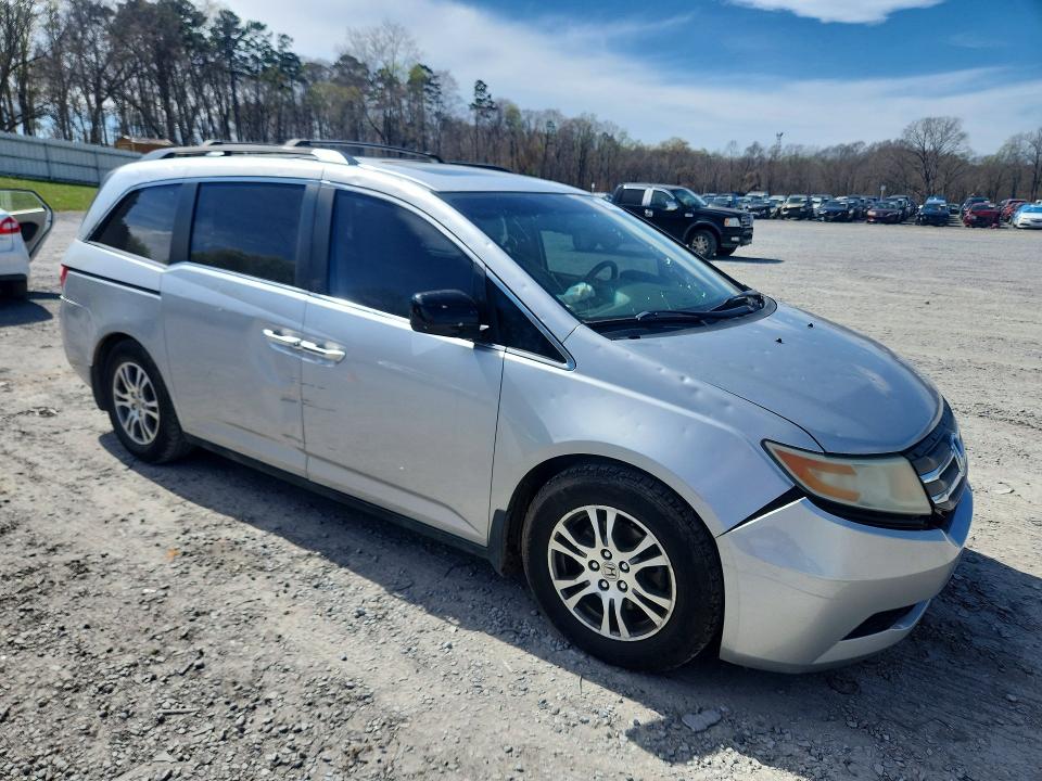 45643626 :رقم المزاد ، 5FNRL5H69CB121104 vin ، 2012 Honda Odyssey مزاد بيع