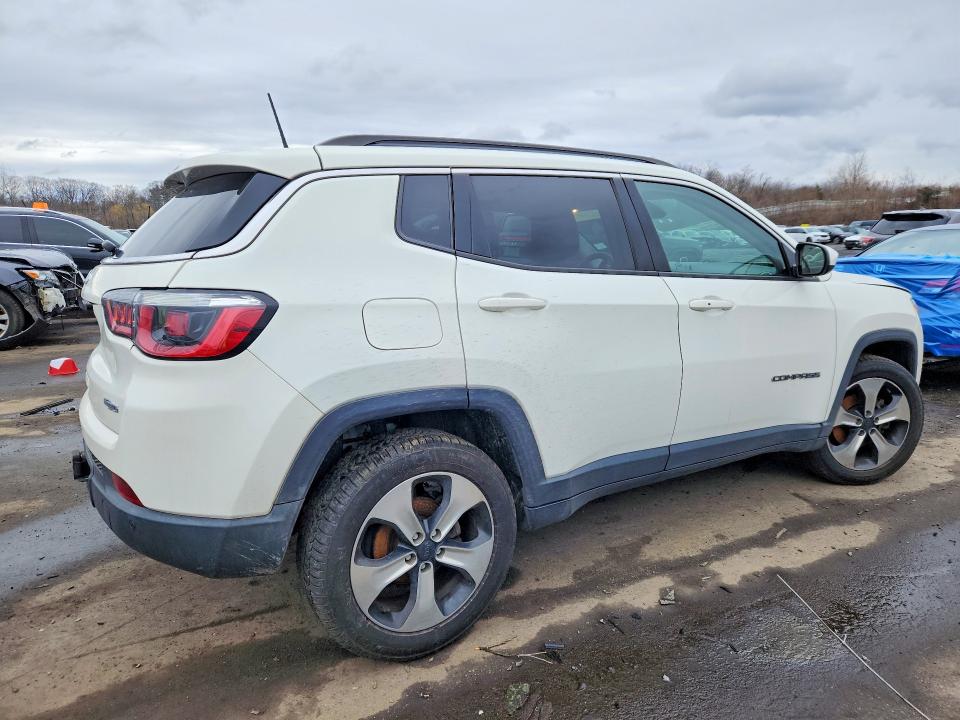 2018 Jeep Compass მანქანა იყიდება აუქციონზე, vin: 3C4NJDBB8JT104362, აუქციონის ნომერი: 79767395
