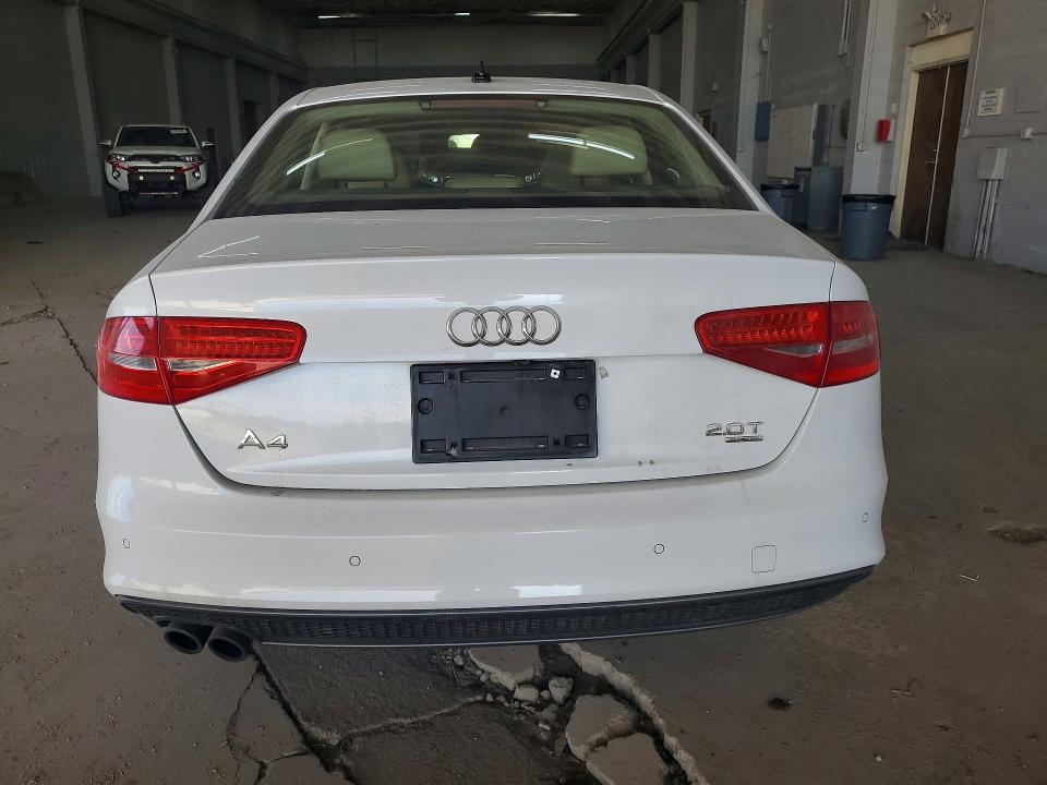 2014 Audi A4 მანქანა იყიდება აუქციონზე, vin: WAUFFAFL0EN040599, აუქციონის ნომერი: 45661766