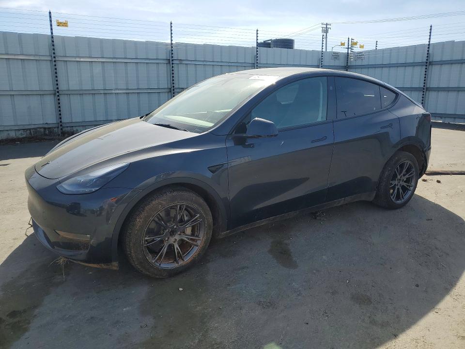Продажа на аукционе авто 2025 Tesla Model Y, vin: 7SAYGDEE5SF233048, номер лота: 45446806