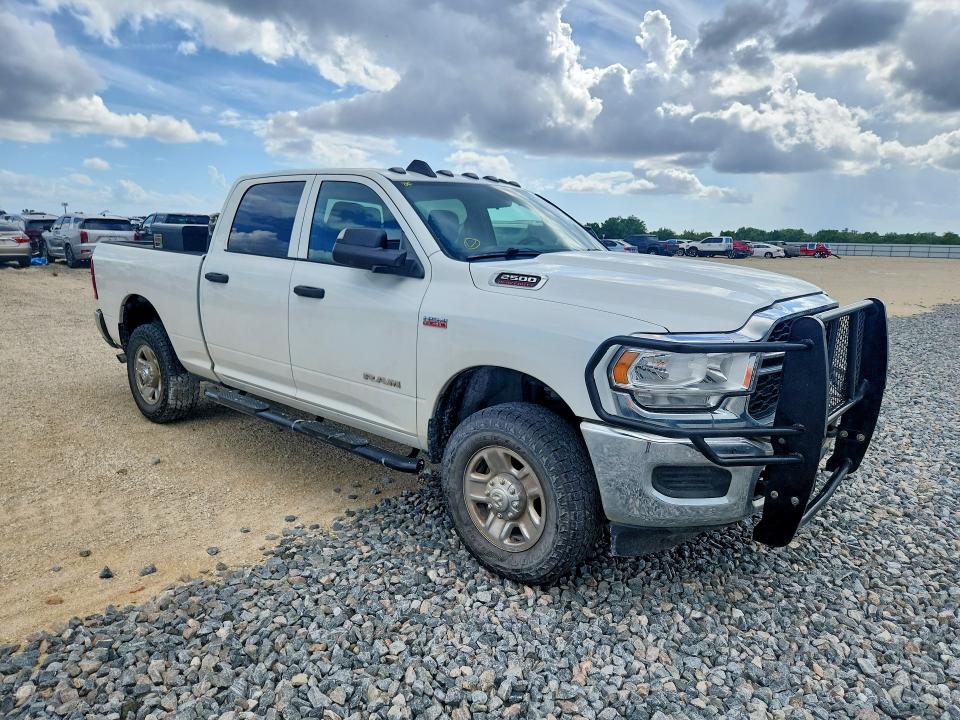 Продажа на аукционе авто 2022 Ram 2500, vin: 3C6UR5CJXNG367796, номер лота: 46994656