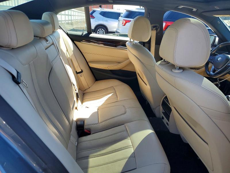 46643336 :رقم المزاد ، WBAJR7C04LWW68543 vin ، 2020 Bmw 530 مزاد بيع