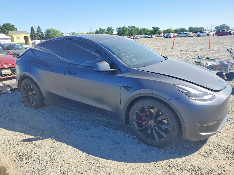 47290966 :رقم المزاد ، 7SAYGDEF5NF461614 vin ، 2022 Tesla Model Y مزاد بيع