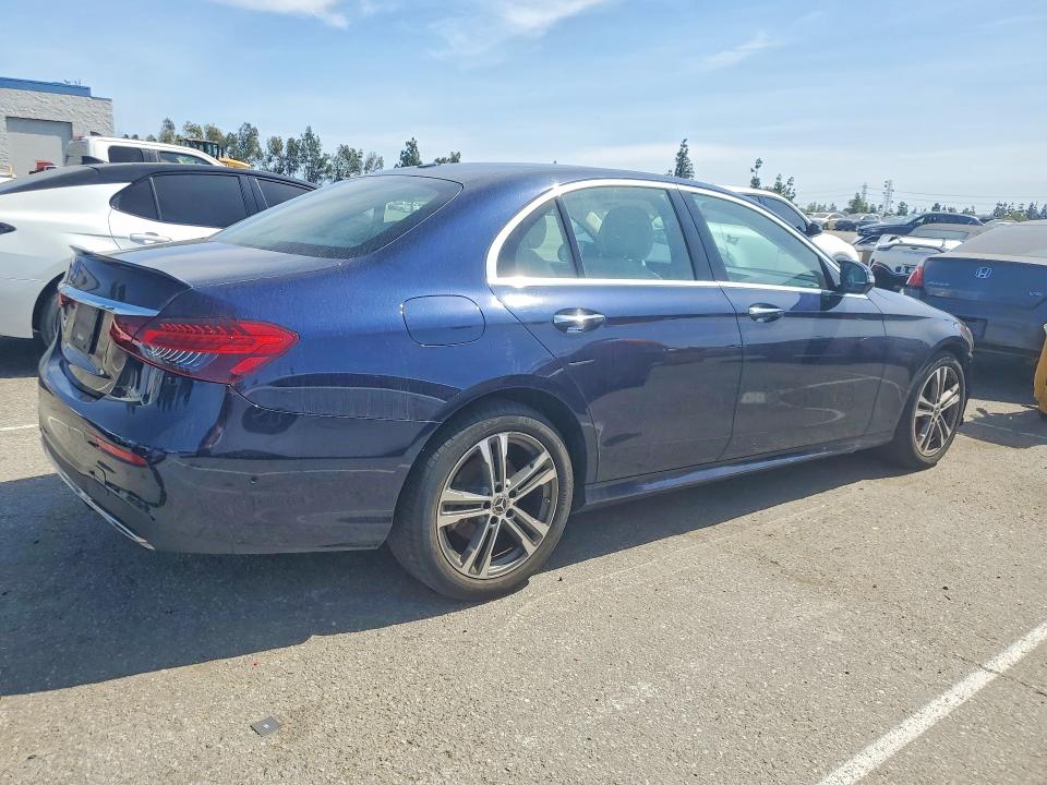 79669645 :رقم المزاد ، W1KZF8DB0MA967701 vin ، 2021 Mercedes-benz E مزاد بيع