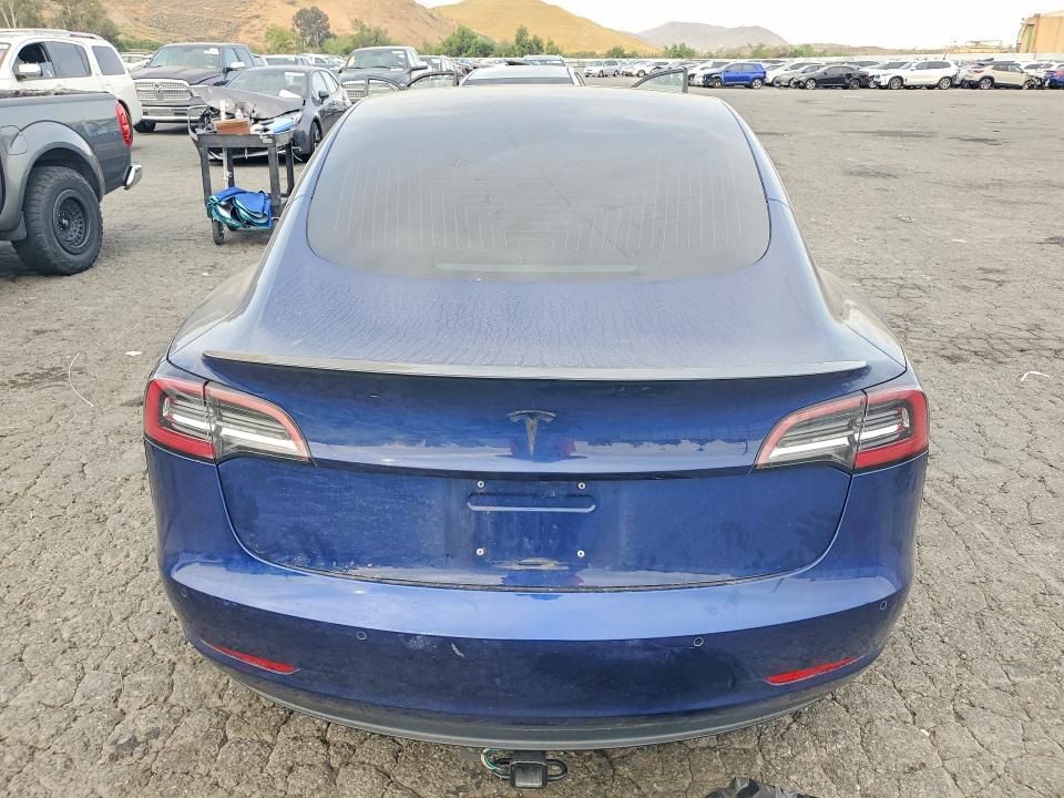 Продажа на аукционе авто 2018 Tesla Model 3, vin: 5YJ3E1EA0JF076522, номер лота: 47839916