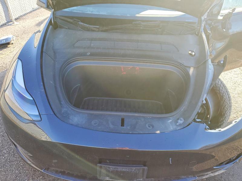 Auction sale of the 2024 Tesla Model Y, vin: 7SAYGDEE5RF989313, lot number: 46410556