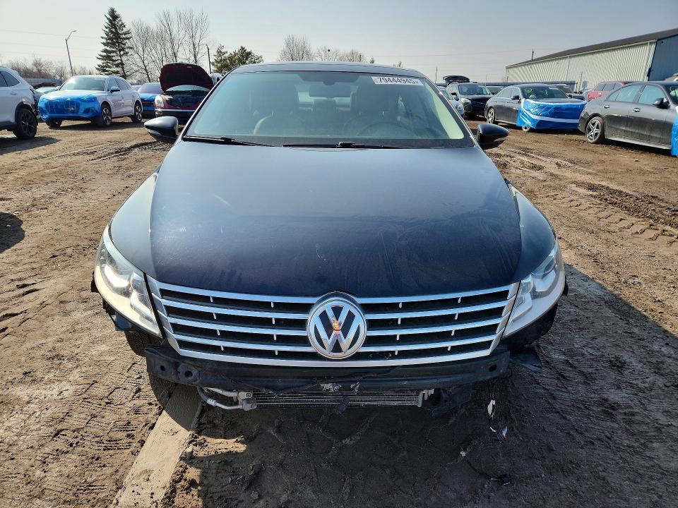 79444945 :رقم المزاد ، WVWBN7AN7FE828247 vin ، 2015 Volkswagen Cc مزاد بيع