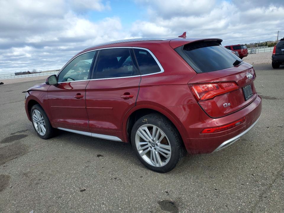 2018 Audi Q5 მანქანა იყიდება აუქციონზე, vin: WA1CNBFY6J2110767, აუქციონის ნომერი: 45916556