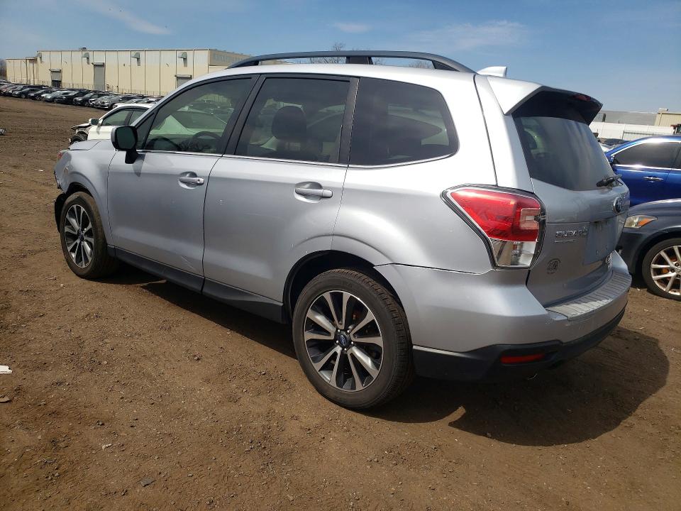 47869636 :رقم المزاد ، JF2SJGEC2JH435575 vin ، 2018 Subaru Forester مزاد بيع