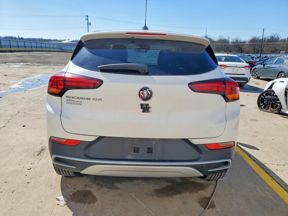 41938906 :رقم المزاد ، KL4MMBS28MB178386 vin ، 2021 Buick Encore Gx مزاد بيع