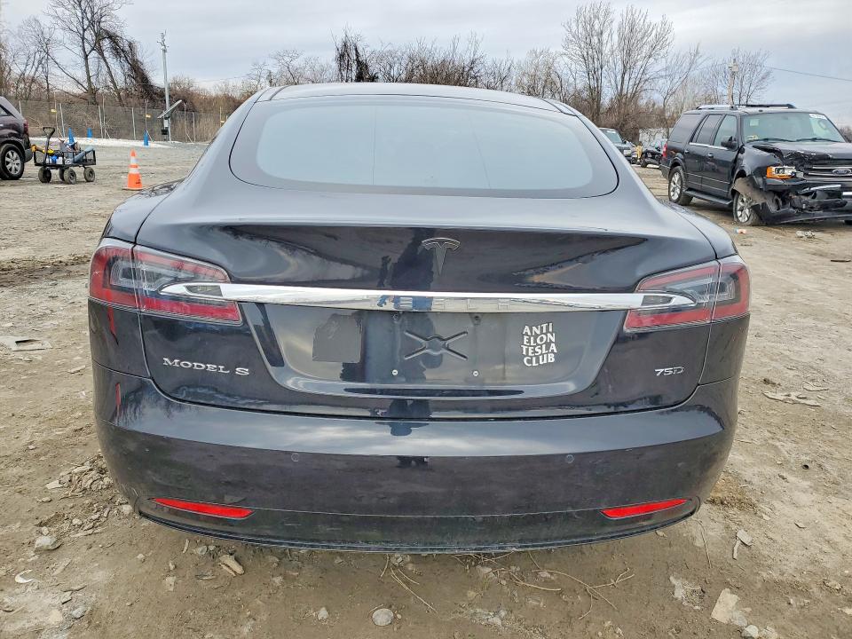 46364196 :رقم المزاد ، 5YJSA1E27GF170311 vin ، 2016 Tesla Model S مزاد بيع