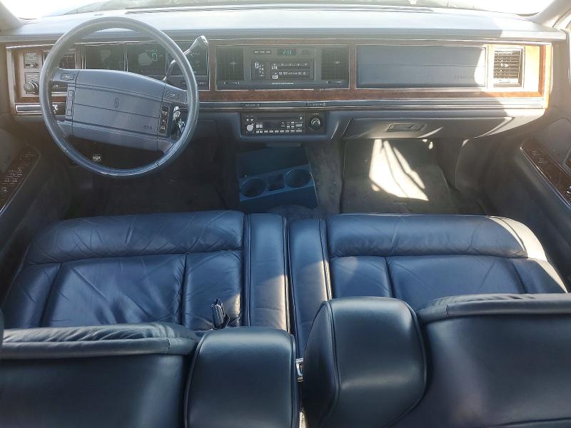 1990 Lincoln Town Car მანქანა იყიდება აუქციონზე, vin: 1LNLM83F1LY646813, აუქციონის ნომერი: 41796876