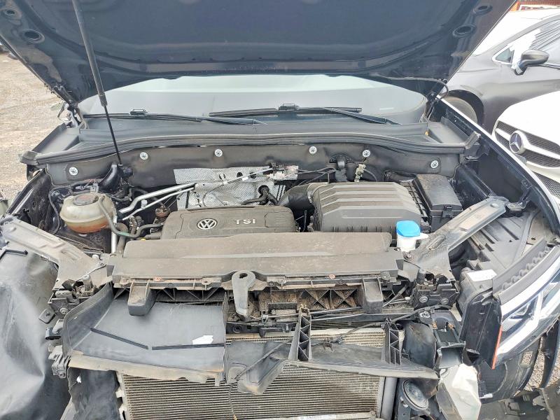 46054256 :رقم المزاد ، 1V23C2CA4LC216486 vin ، 2020 Volkswagen Atlas Cross Sport مزاد بيع